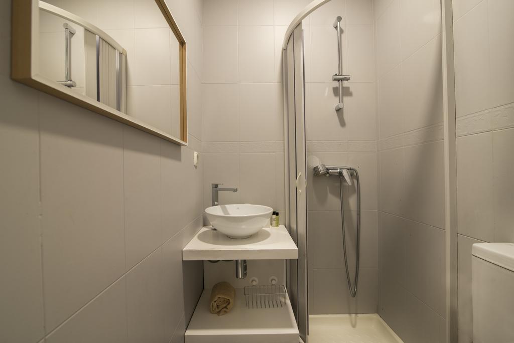 Charming Alegria By Homing Apartment Lisbon Exterior photo